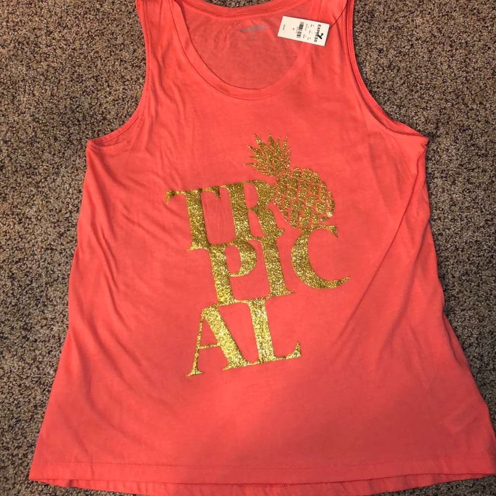 Express Women’s 🍍peach color  tank top NWT